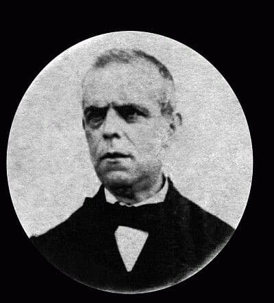 El historiador Sixto Ramón Parro (1812-1868) autor de la obra Toledo en la mano (1857) El historiador Sixto Ramón Parro (1812-1868) autor de la obra Toledo en la mano (1857)